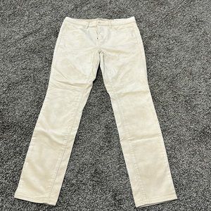 NWT buttery soft cream mid rise skinny jeans